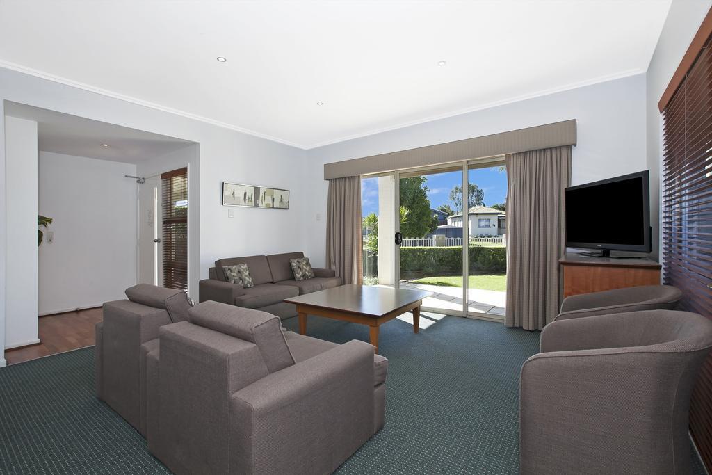Three-Bedroom Villa,1277151658:JPEG